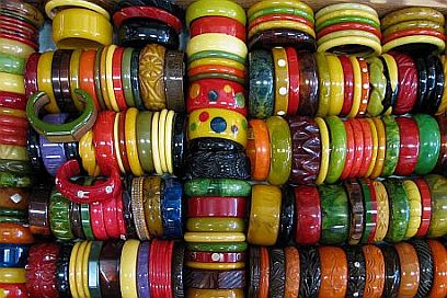 Bakeltie bangles