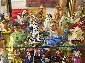 Dog Limoges Boxes