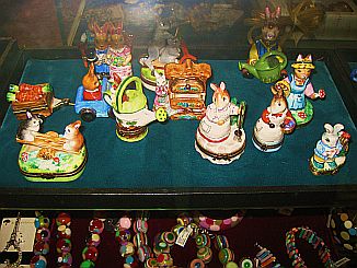 Rabbit Limoges Boxes